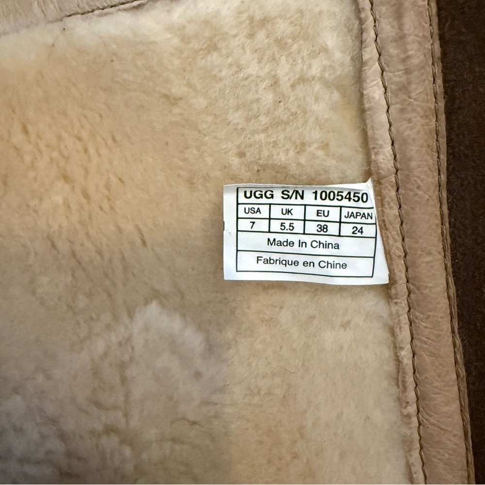 EUC UGG Rosen Belted Riding Boot - Picture 10 of 12